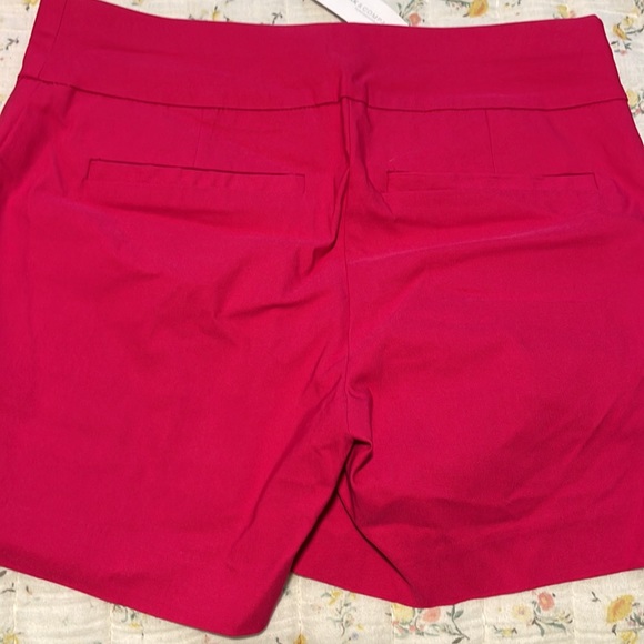 The New York and company short - Picture 4 of 7